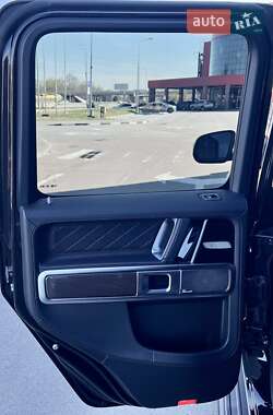 Позашляховик / Кросовер Mercedes-Benz G-Class 2019 в 