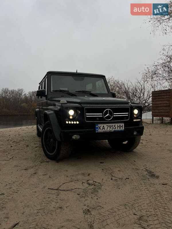 Mercedes-Benz G-Class 2001