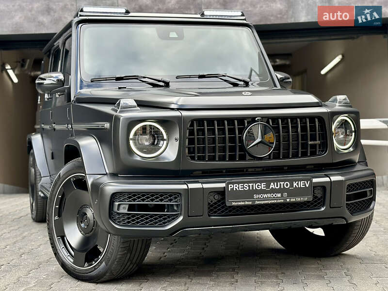Mercedes-Benz G-Class 2020