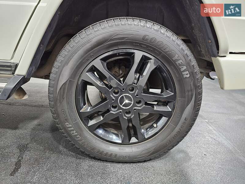 Внедорожник / Кроссовер Mercedes-Benz G-Class 2015 в Киеве