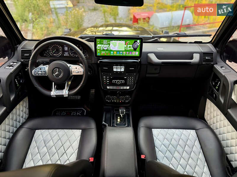 Mercedes-Benz G-Class 2002