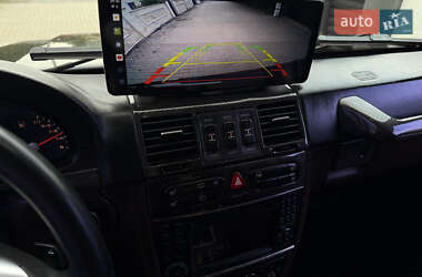 Внедорожник / Кроссовер Mercedes-Benz G-Class 2006 в 