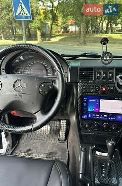Внедорожник / Кроссовер Mercedes-Benz G-Class 2001 в 
