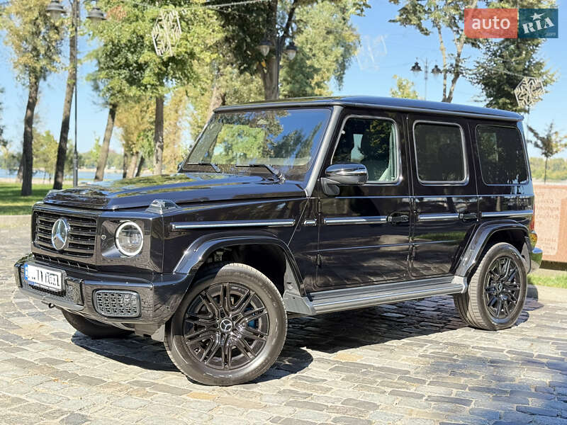 Mercedes-Benz G-Class 2024