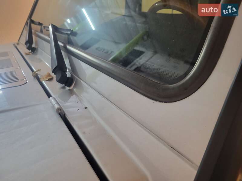 Внедорожник / Кроссовер Mercedes-Benz G-Class 2010 в Киеве фото 14 Внедорожник / Кроссовер Mercedes-Benz G-Class 2010 в Киеве