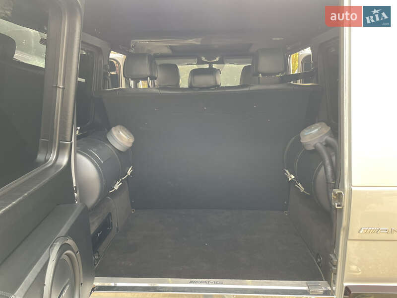 Внедорожник / Кроссовер Mercedes-Benz G-Class 2004 в Калуше