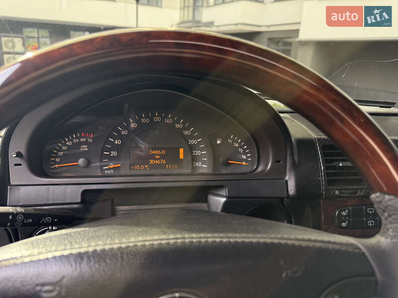 Внедорожник / Кроссовер Mercedes-Benz G-Class 2002 в Ивано-Франковске