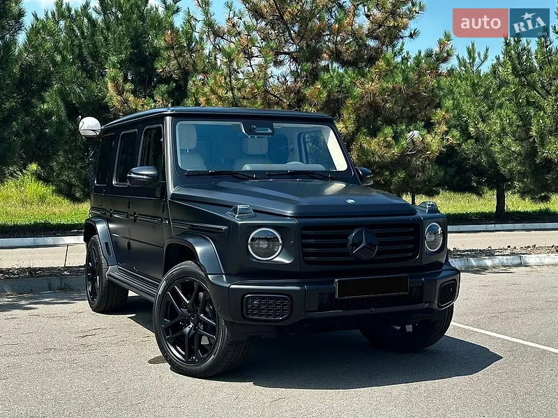 Mercedes-Benz G-Class