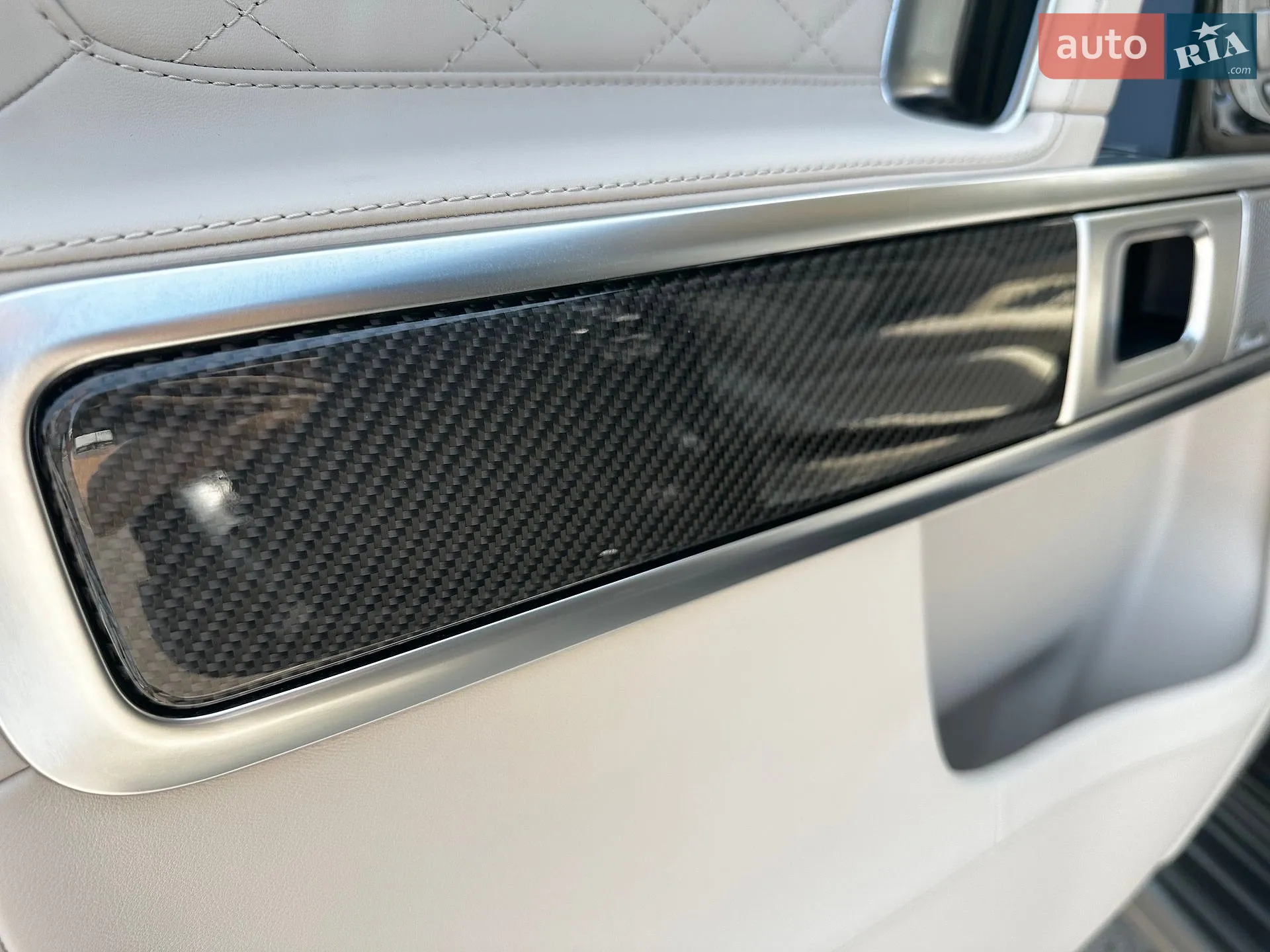 2025 Mercedes-Benz G-klasse - мініатюра 26