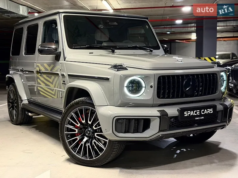 Mercedes-Benz G-Class