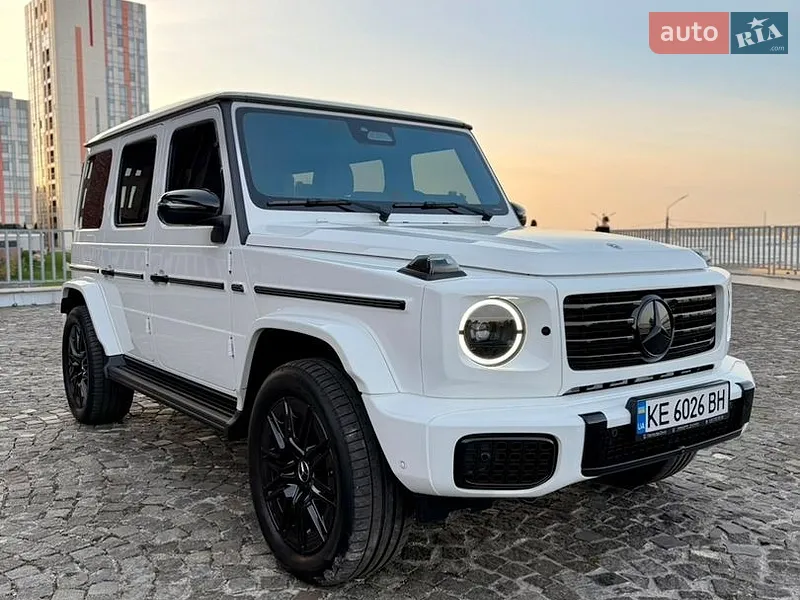Mercedes-Benz G-Class
