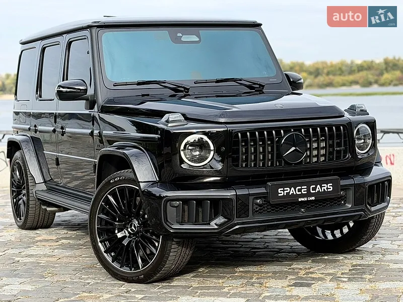 Mercedes-Benz G-Class