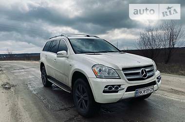 Позашляховик / Кросовер Mercedes-Benz GL-Class 2011 в 