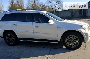 Позашляховик / Кросовер Mercedes-Benz GL-Class 2011 в 