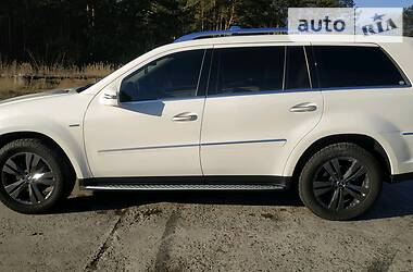 Позашляховик / Кросовер Mercedes-Benz GL-Class 2011 в 