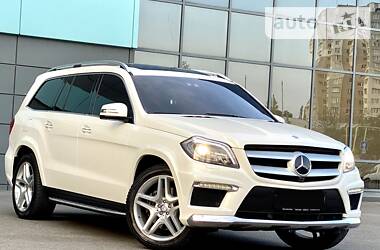 Позашляховик / Кросовер Mercedes-Benz GL-Class 2014 в 
