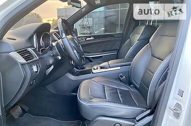 Позашляховик / Кросовер Mercedes-Benz GL-Class 2014 в 
