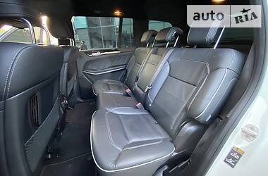 Позашляховик / Кросовер Mercedes-Benz GL-Class 2014 в 
