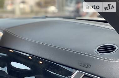 Позашляховик / Кросовер Mercedes-Benz GL-Class 2014 в 