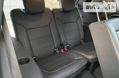 Позашляховик / Кросовер Mercedes-Benz GL-Class 2014 в 
