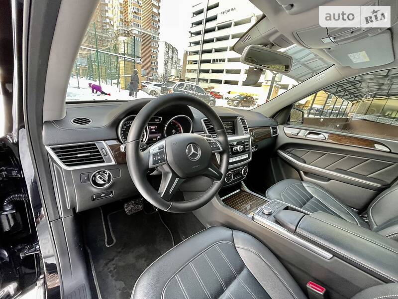Позашляховик / Кросовер Mercedes-Benz GL-Class 2015 в Києві