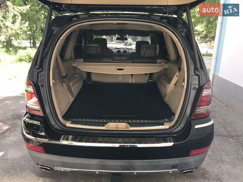 Позашляховик / Кросовер Mercedes-Benz GL-Class 2008 в Сумах