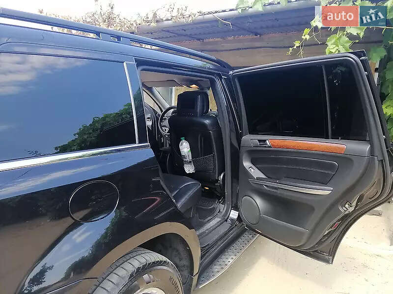 Внедорожник / Кроссовер Mercedes-Benz GL-Class 2007 в Белгороде-Днестровском фото 9 Внедорожник / Кроссовер Mercedes-Benz GL-Class 2007 в Белгороде-Днестровском