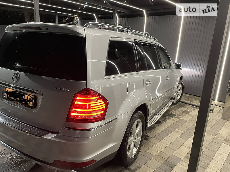 Внедорожник / Кроссовер Mercedes-Benz GL-Class 2011 в Ужгороде