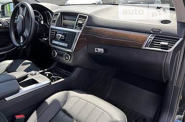 Позашляховик / Кросовер Mercedes-Benz GL-Class 2014 в 