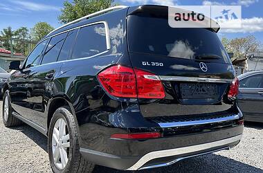 Позашляховик / Кросовер Mercedes-Benz GL-Class 2014 в 