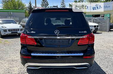 Позашляховик / Кросовер Mercedes-Benz GL-Class 2014 в 