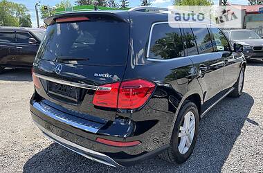 Позашляховик / Кросовер Mercedes-Benz GL-Class 2014 в 
