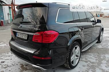 Внедорожник / Кроссовер Mercedes-Benz GL-Class 2012 в 