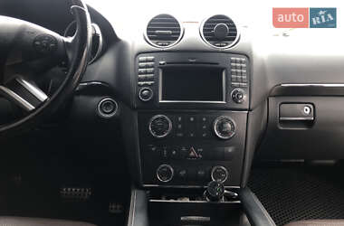 Внедорожник / Кроссовер Mercedes-Benz GL-Class 2012 в 