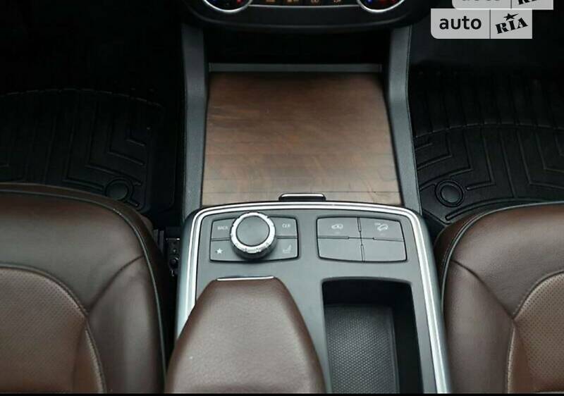 Позашляховик / Кросовер Mercedes-Benz GL-Class 2013 в Вишневому