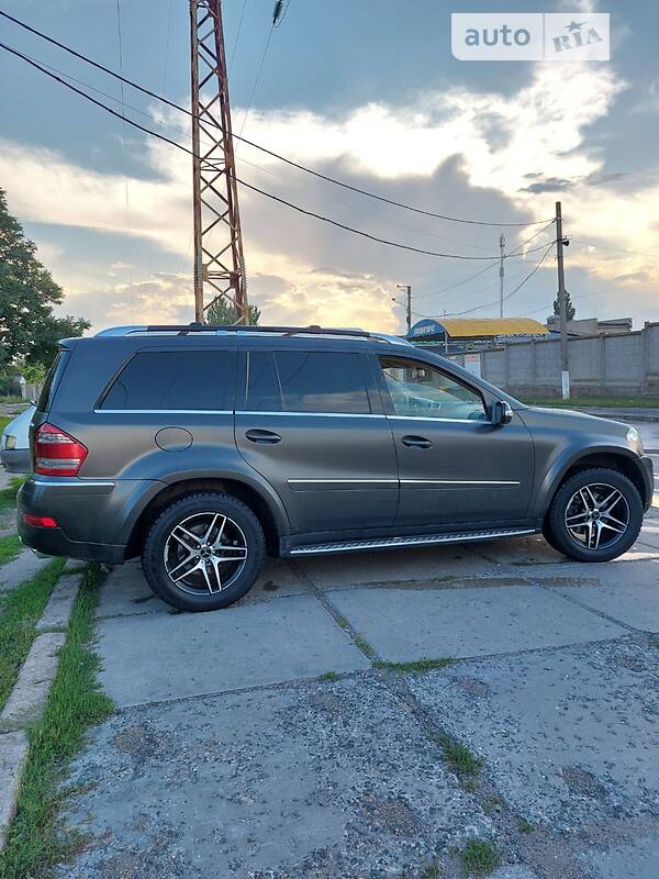 Внедорожник / Кроссовер Mercedes-Benz GL-Class 2007 в Николаеве