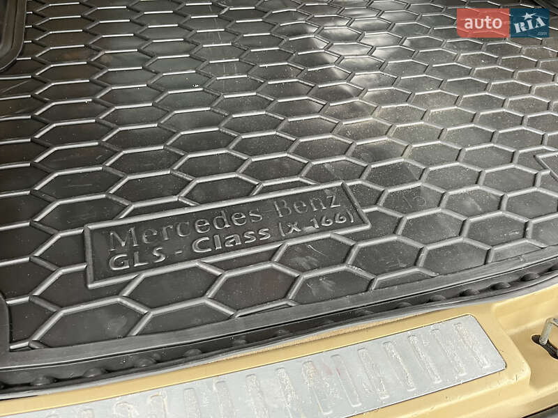 Внедорожник / Кроссовер Mercedes-Benz GL-Class 2014 в Львове фото 31 Внедорожник / Кроссовер Mercedes-Benz GL-Class 2014 в Львове