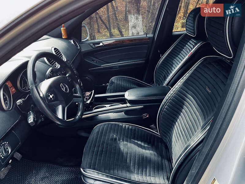 Внедорожник / Кроссовер Mercedes-Benz GL-Class 2010 в Черновцах