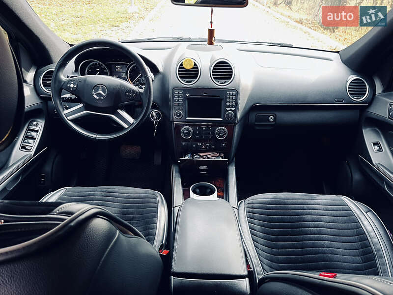 Внедорожник / Кроссовер Mercedes-Benz GL-Class 2010 в Черновцах