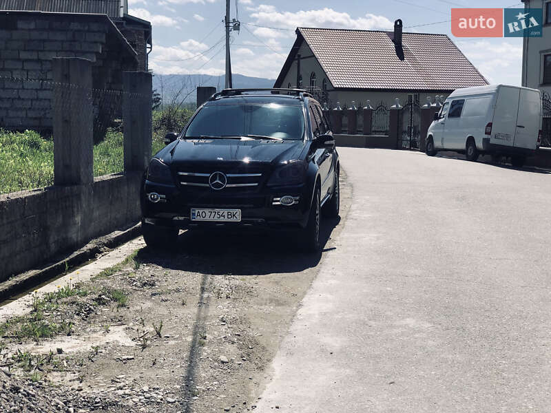 Внедорожник / Кроссовер Mercedes-Benz GL-Class 2006 в Тячеве