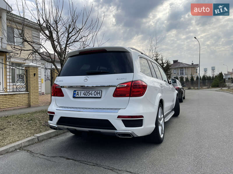Позашляховик / Кросовер Mercedes-Benz GL-Class 2015 в Броварах
