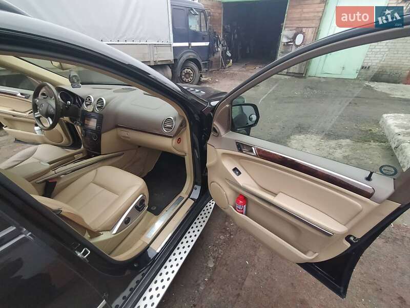 Внедорожник / Кроссовер Mercedes-Benz GL-Class 2009 в Кривом Роге