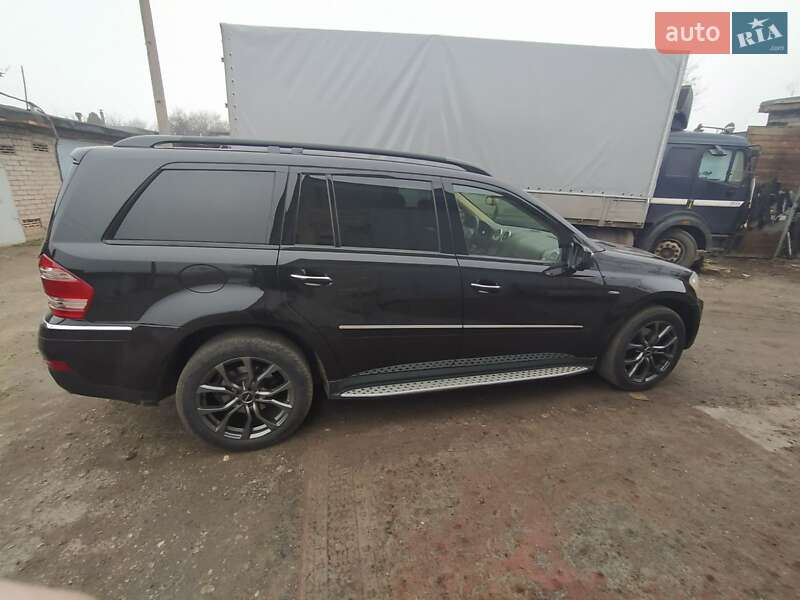 Внедорожник / Кроссовер Mercedes-Benz GL-Class 2009 в Кривом Роге