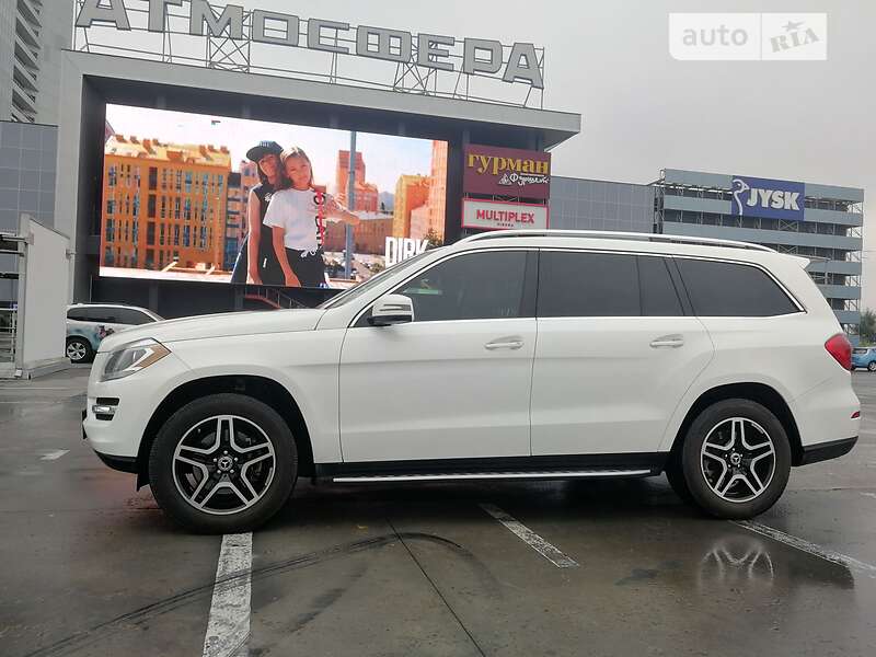 Позашляховик / Кросовер Mercedes-Benz GL-Class 2014 в Києві