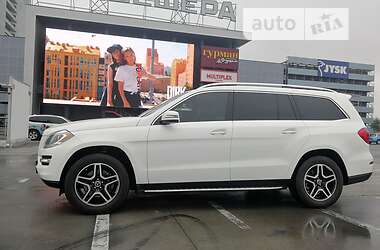 Позашляховик / Кросовер Mercedes-Benz GL-Class 2014 в 