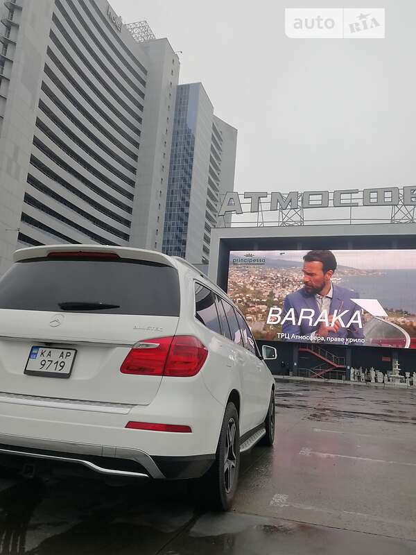 Позашляховик / Кросовер Mercedes-Benz GL-Class 2014 в Києві