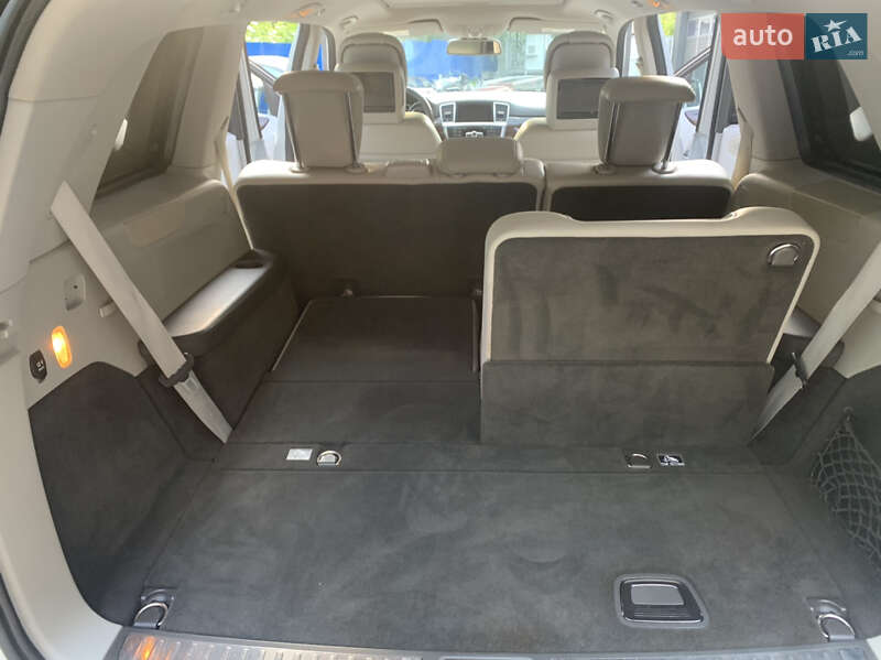 Позашляховик / Кросовер Mercedes-Benz GL-Class 2012 в Чернівцях