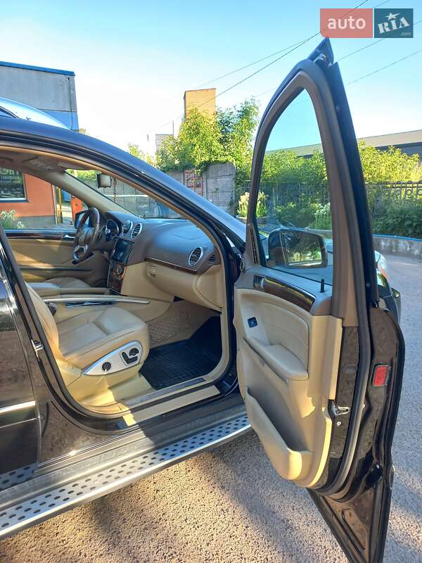 Внедорожник / Кроссовер Mercedes-Benz GL-Class 2011 в Львове