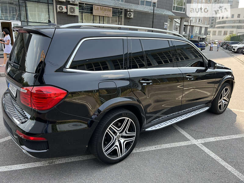 Позашляховик / Кросовер Mercedes-Benz GL-Class 2014 в Києві