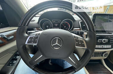 Внедорожник / Кроссовер Mercedes-Benz GL-Class 2014 в 